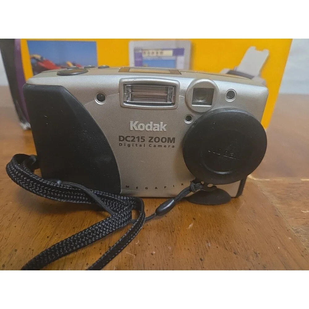 Kodak Digital Camera EasyShare DC215 Zoom 1.0MP Silver Tested With Box